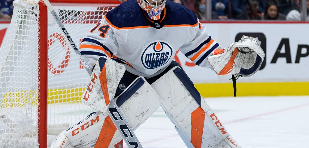 WHL playoff hero Stuart Skinner signs with Edmonton Oilers
