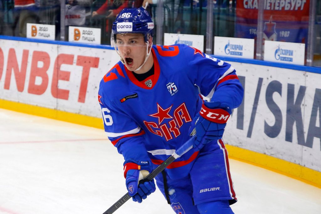 Apparently KHL free agent Andrei Kuzmenko is leaning towards signing with  the Oilers - OilersNation