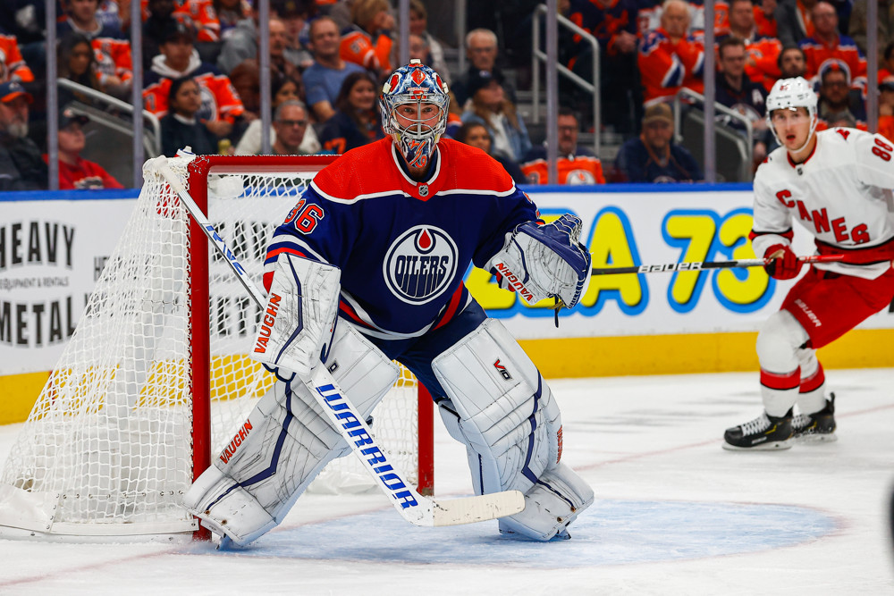 Oilers sign goalie Stuart Skinner to three-year, $7.8 million