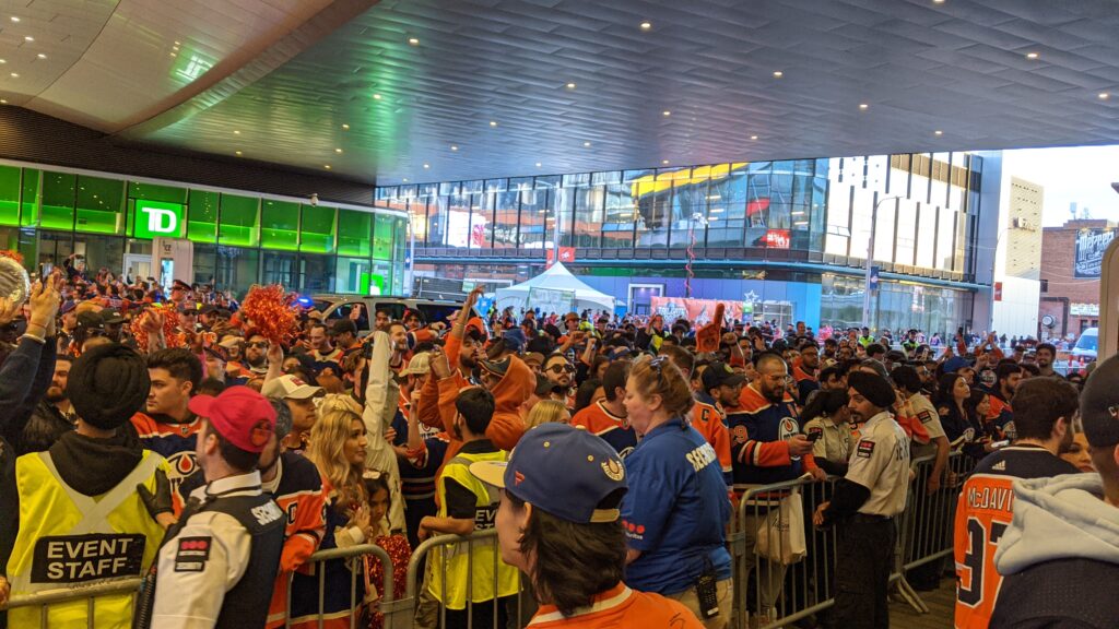 Less emotional exhaustion is a plus for the Oilers 7 24 WCF Win Night pic